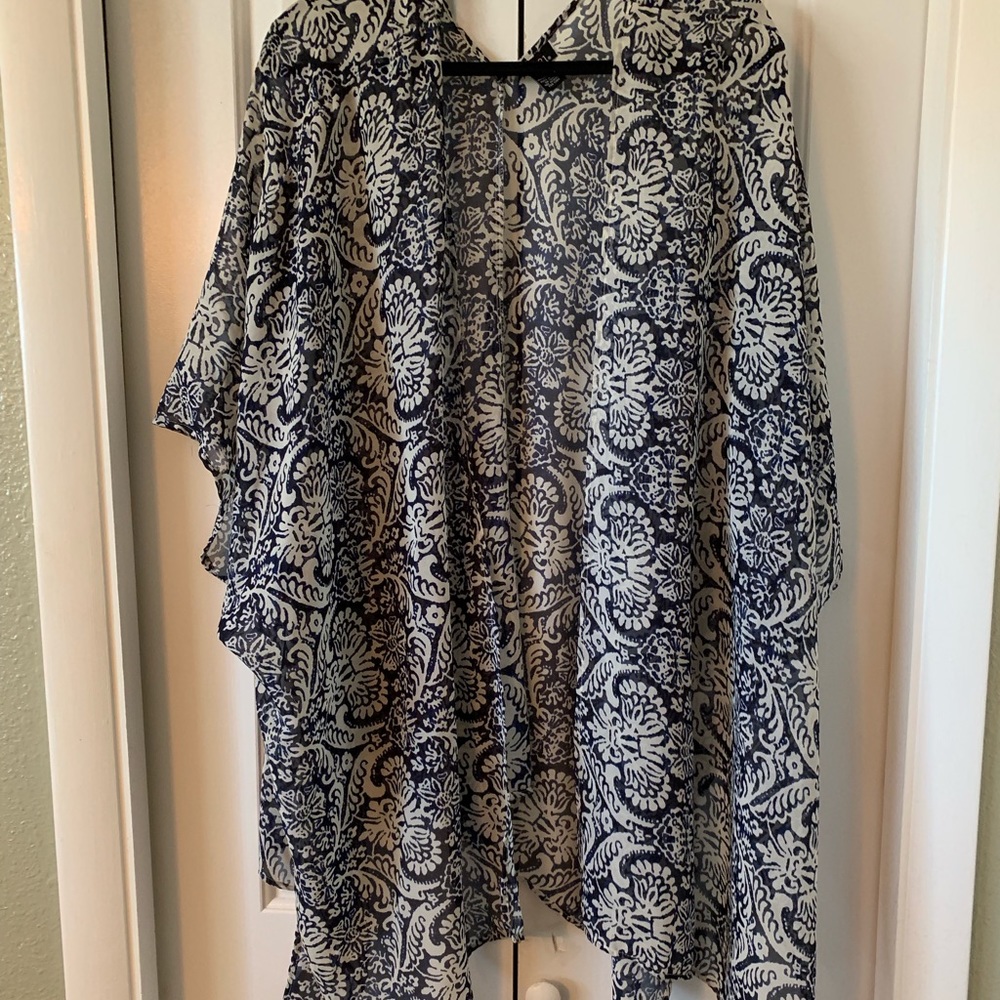 Rue 21 kimono